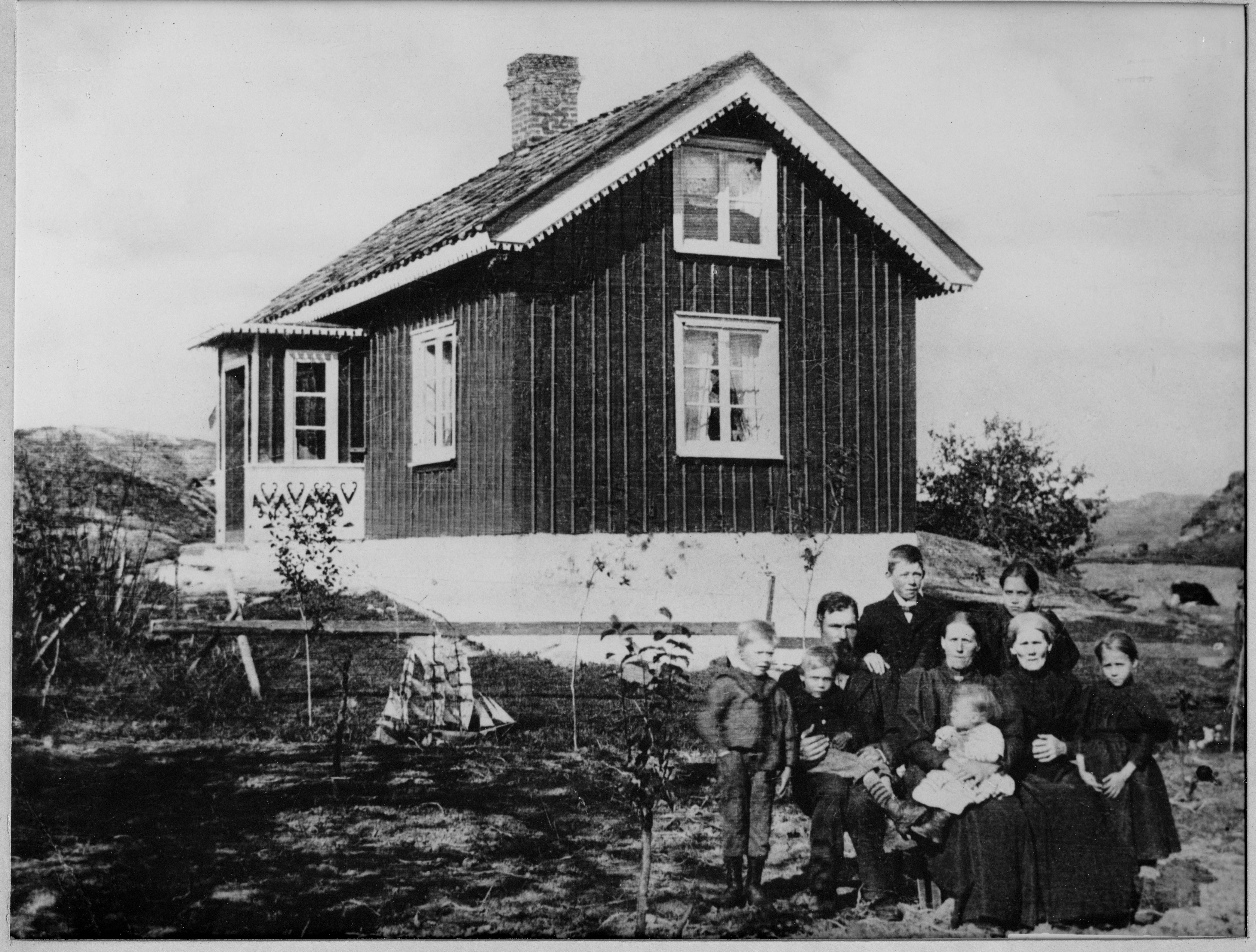 Knarrudden, familjen Asker omkring 1900